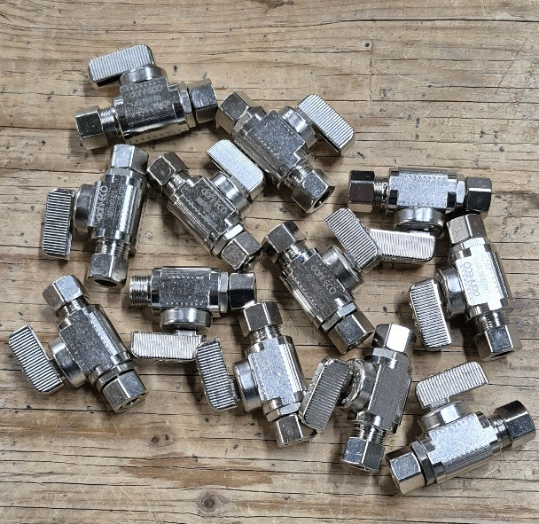 12 New Dahl Mini-Ball Retrofit Valves 3/8 OD Female Comp x 3/8 OD Comp, Retrofit, Straight, Plated, Lead-Free Model # 511-41-31
