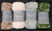 4 New Comfort Bay Embossed Throws , 50"&times;60" . Brown , White , Grey & Green