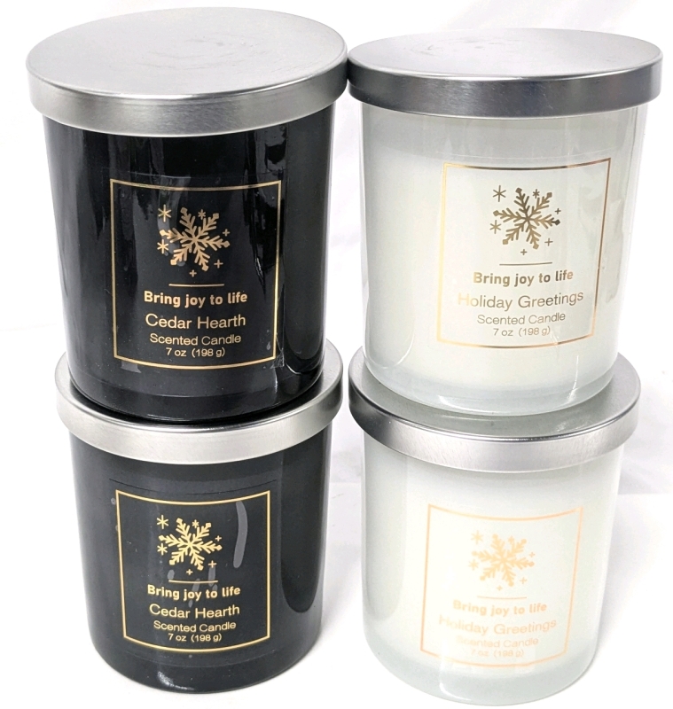 4 New Scented Candles : 2 Each Cedar Hearth & Holiday Greetings Scents - 198g ea