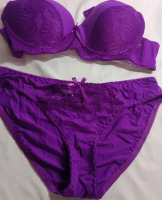 New | Size XL Women's Lace Bra & Underwear Set