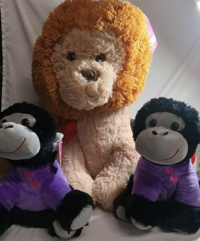 3 New | Jumbo Stuffed Toys | Monkeys and Lion