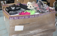[186] Approx. New: Assorted Apparel Lot - See Description