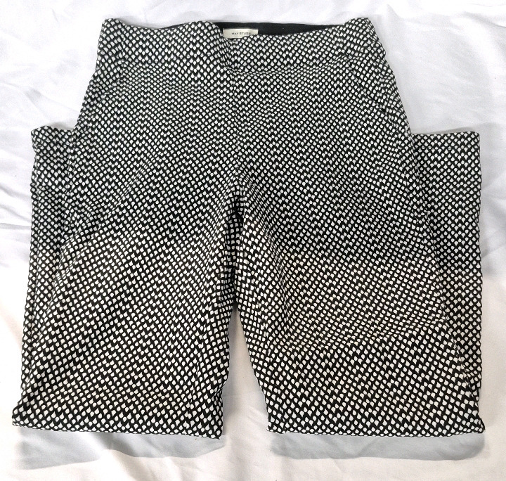 New sz Large Women's Max Studios Pants