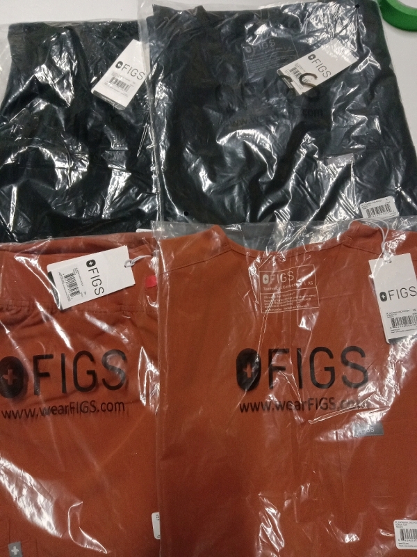 4 New | Size XS/S Figs Scrubs/Clothing | 2 Tops 2 Bottoms