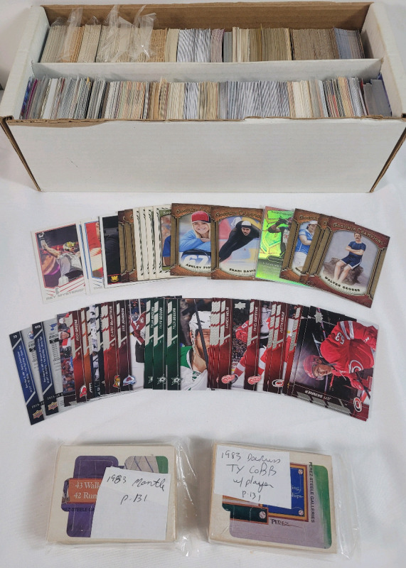 Double Long Box Sport & Non-Sport Trading Card Singles . Hockey , Baseball , Multi-Sport , CCG Cards , Dick Tracy , Desert Storm , Baseball Puzzle . 600+ Trading Cards
