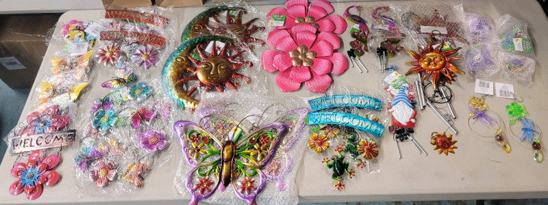 27pcs. New TrueLiving Outdoor Garden Art & Wind Chimes . Butterfly , Frog , Dragonfly , Sun/Moon , Gnome plus more