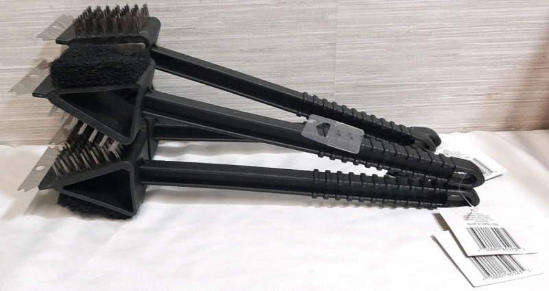 4 New Flame Glo 3 in 1 Grill Brushes