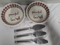 New Dolly Brand Pie Makers Lot. 3 Metal Pie Servers & 2 Ceramic Pie Plates. PIR plates Measure 8" From Inner Edge of Rim to Inner Edge of Rim.
