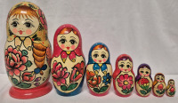 7 Piece Nesting Dolls 1.5" to 8" Tall