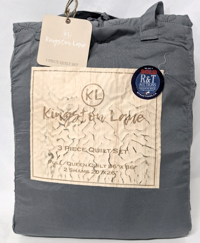 New FULL/QUEEN Kingston Lane 3-Piece Quilt Set : Quilt 86" x 86" + 2 Pillow Shams 20" x 26" ea