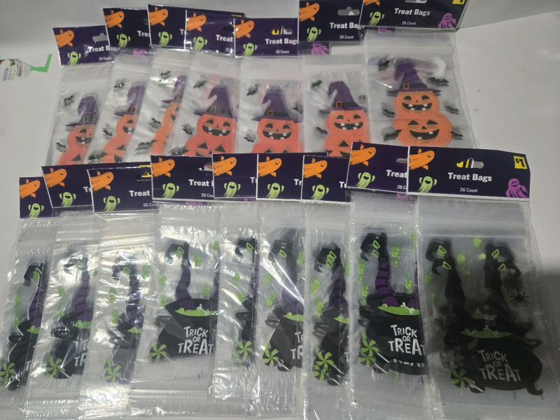 416 New | Spooky Treat Bags