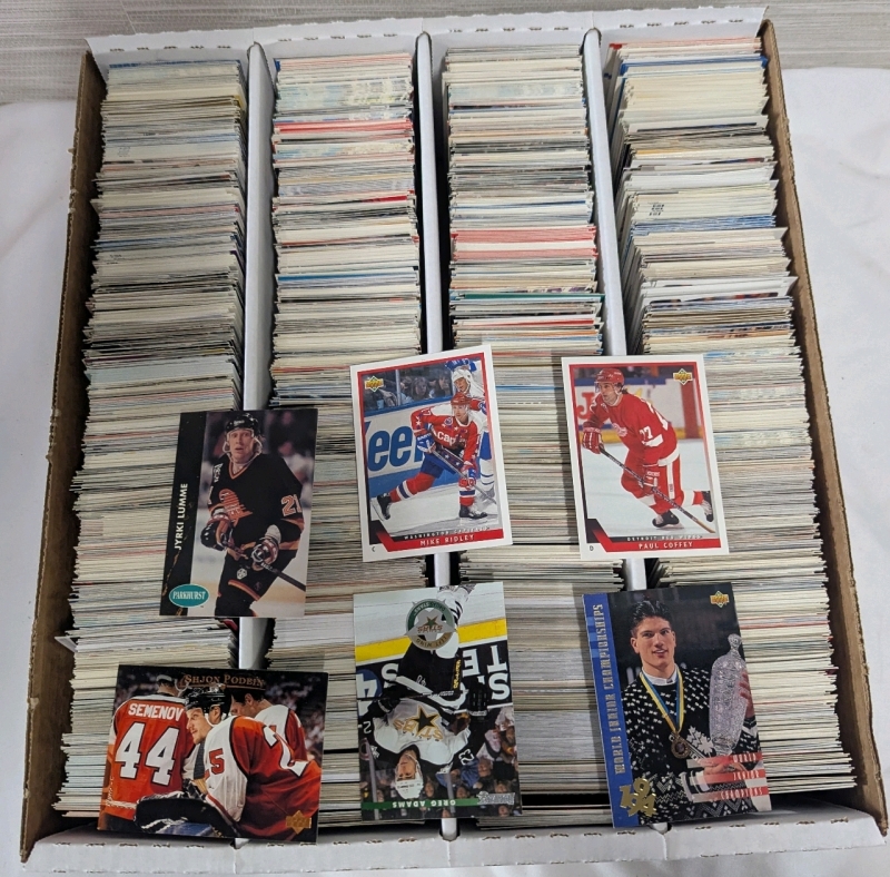1250+ Hockey Trading Cards. Contains Upper Deck, Donruss & More!