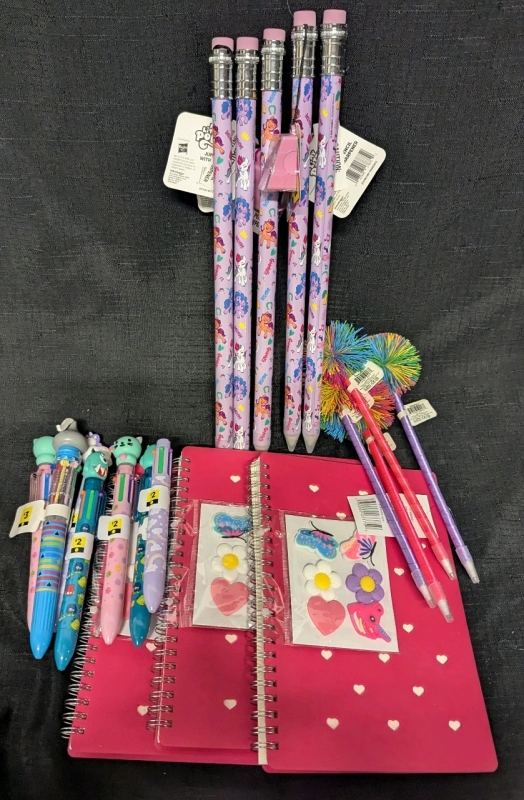 18 New: Notetaking Lot - 5 Giant Pencils With Sharpeners - 4 Pencils With Squishy Ends - 3 Notebooks With Decorative Inserts - 7 Changeable Colour Pens