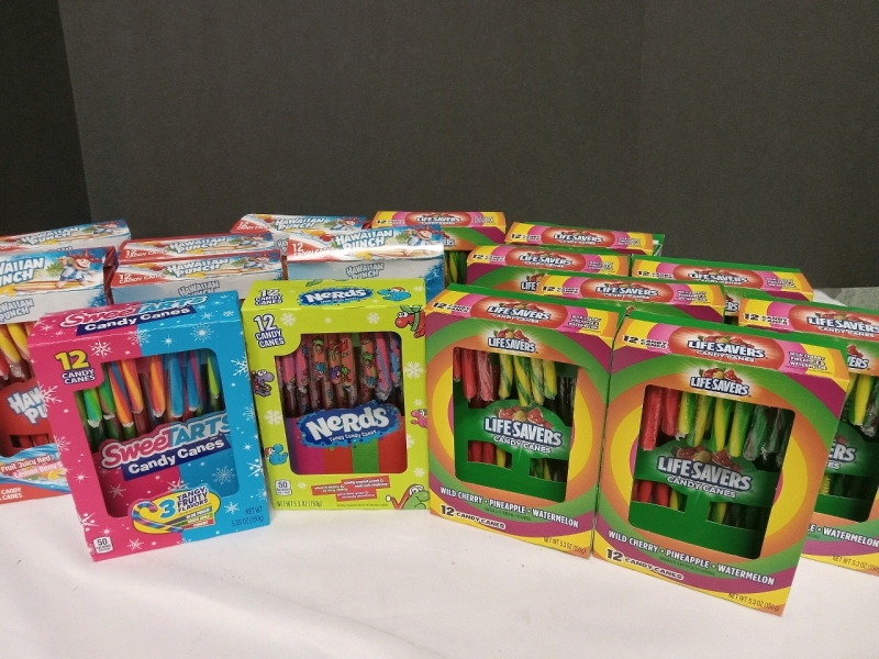 17 New | Boxes Of Candycanes | Lifesavers, Hawaiian Punch, Sweet tarts & Nerds Flavored | BB: 06/27/27