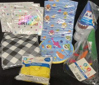 17 New Party Supplies - Napkins, Hats, Balloons & Plates