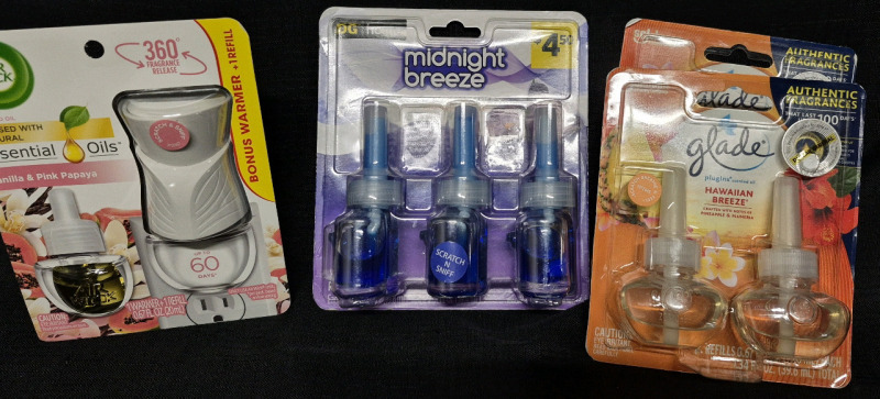 4 New Glade & Air Wick Air Fresheners Plug-Ins +