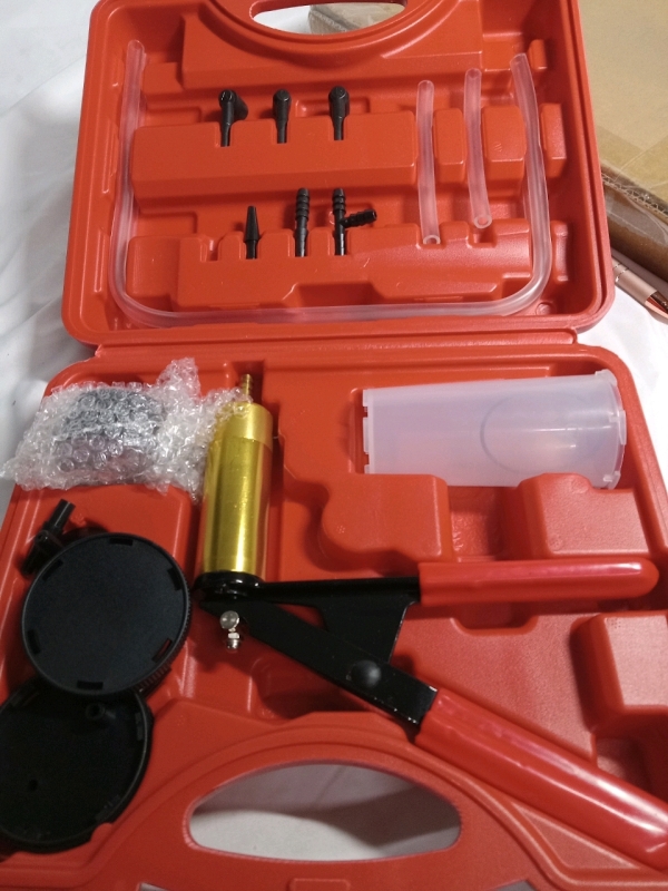 New | Brake Bleeding Kit