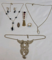 7pcs. Sarah Coventry Jewelry Lot . Ring , Earings , Brooch , Necklaces