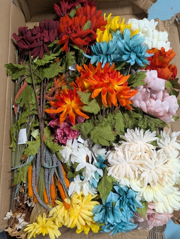 New Assorted Collection of Artificial Flowers. Maximum Height 30"
