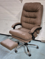 New Desk/Gaming Chair High Back with Recline and Foot Rest