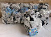 6 New Webkinz Raccoon w/Code , HM143 . Retired . Measures 6" tall