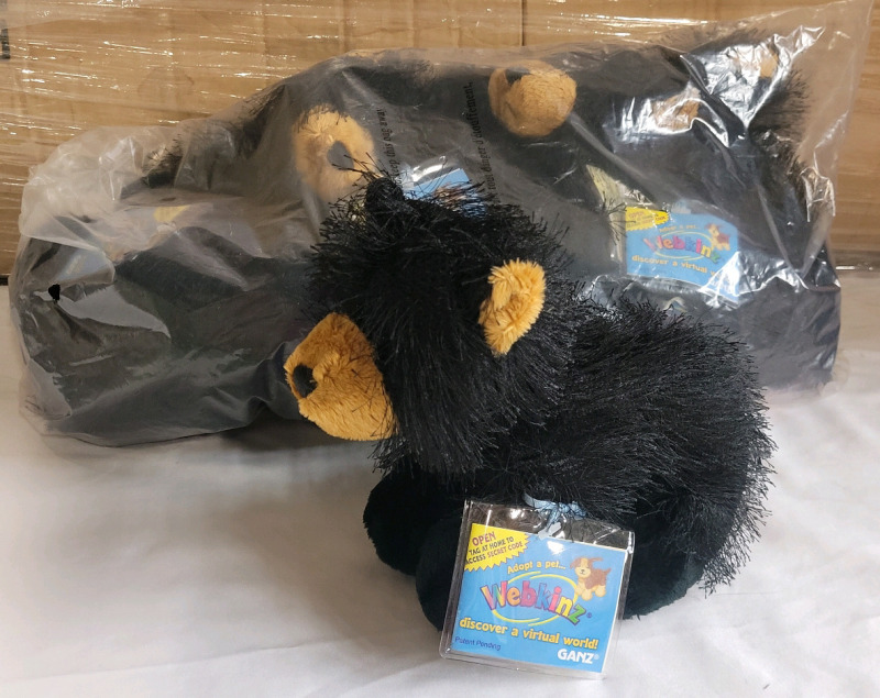 6 New Webkinz Black Bear w/Code , HM004 . Pet of the Month 2007 . Measures 6" tall