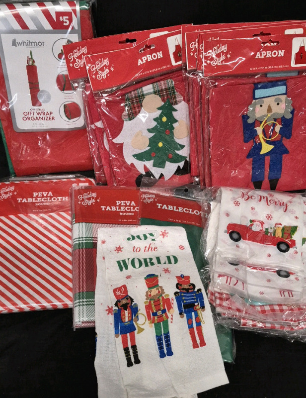 13 New Holiday Style Christmas Kitchen Lot - Aprons, Tablecloths, A Gift Wrap Organizer +