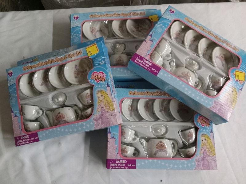 4 New | Princess Royal Teapot Set Toy | 40 Pcs Total