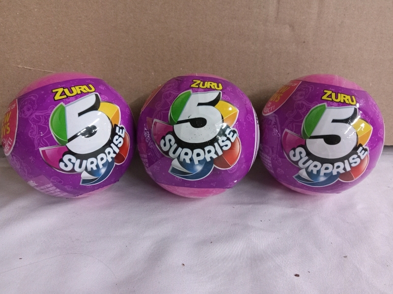 3 New | Zuru Suprize | Each Ball Contans 5 Mini Surprises