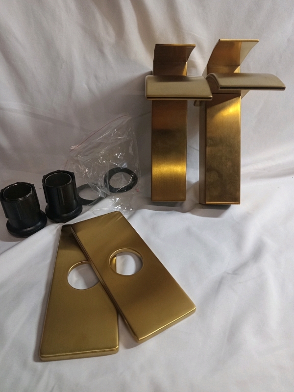 2 New | Fancy Wide Spout Faucets