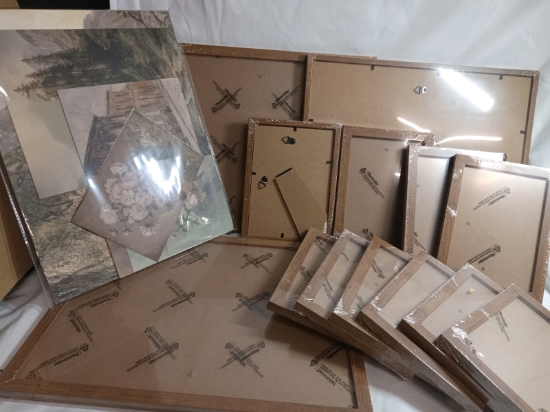 13 New | Picture Frames w/ pre-Sized Nature Themed Prints