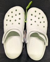 New: Size M6/W8 - Crocs Classic Clog - Mint Colour