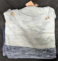 New: Size US 22-24 Women's - Pullover Knitted Sweater - Buttons on Shoulders