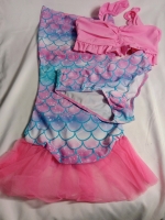 New | Size 6Y 3 Piece Bathing Suit | Top, Bottoms & Mermaid Tail!
