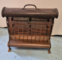 Vintage Art Nouveau Style RENFREW NO. 2 Majestic Electric Radiator - Made in Canada, Ontario Copper/Iron Metal
