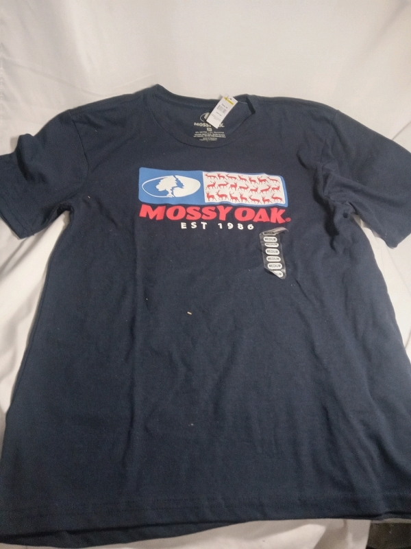 New | Size M Men's Mossy Oak Tee