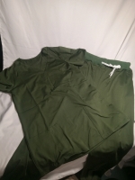 New | Size XS Women's Scrubs Set w/ Shirt and Pants