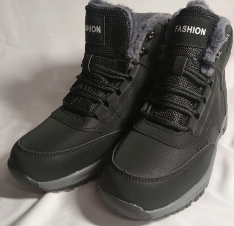 New | Size EUR38 Women's Hiking Ankle Boots