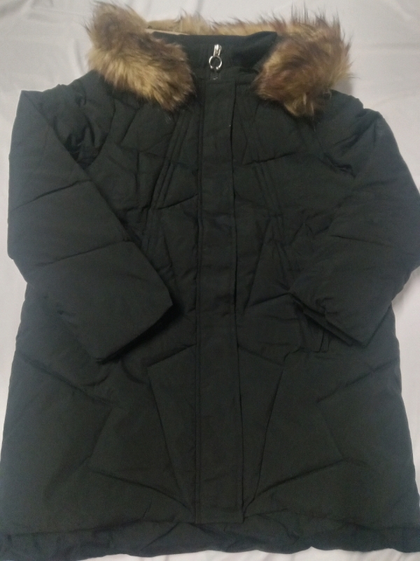 New | Size 3XL Women's Winter Jacket w/ Removable Faux Fur