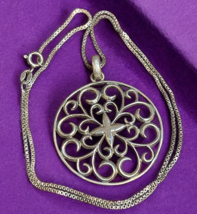 925 Sterling Silver Filigree Open Ornate Round Pendant 925 Italy 18 Inch Box Chain Vintage