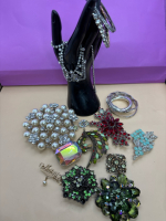 Vintage Rhinestone Brooches and Necklace As Is