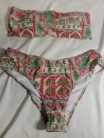 New | Size M Women's 2 Piece Bathing Suit Bikini