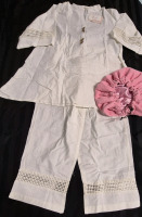 New Women's size sz Large Top & Pant Set by Bunaai with New Hair Cap