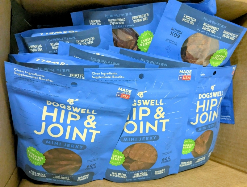 32 New DogsWell HIP & JOINT Chicken Breast Mini Jerky Dog Treats - 113g ea | BB 02/11/2025