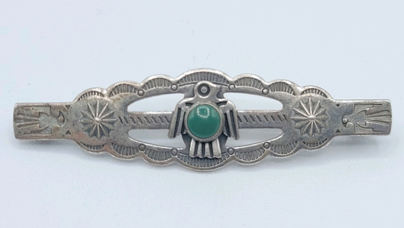 Vintage Sterling Silver Native American Navajo Pin Brooch w/Turquoise Cabochon Stone in the Center .