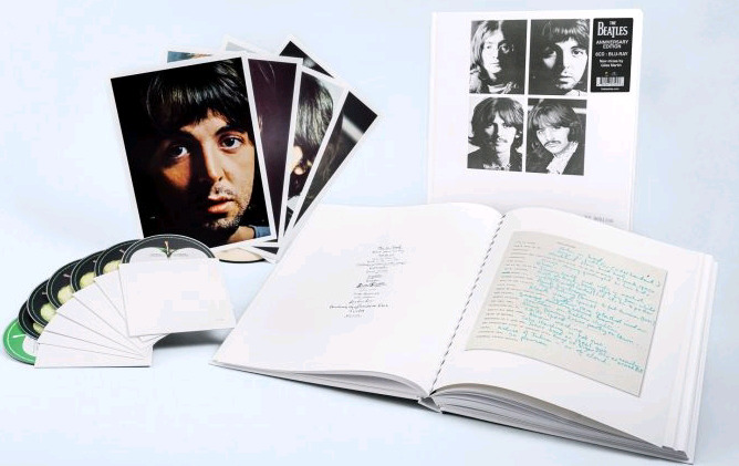 The Beatles White Album 50th Anniversary Hardcover Book w/7 CDs & 8×10 Photo Postacards