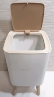 Plastic Waste Bin with Removable Wooden Legs - Lid Does Not Appear to Close Properly