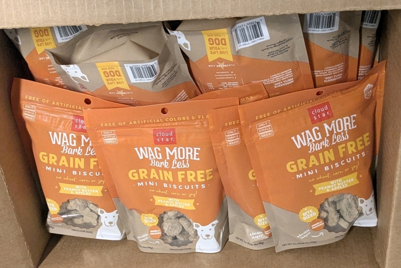 24 New Cloud Star WAG MORE BARK LESS : Peanut Butter & Apples Grain-Free Mini Biscuits - 198g ea | BB 03/19/2025