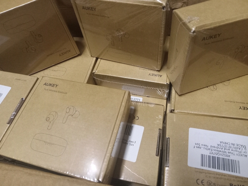 23 New | Aukey Wireless Earbuds for Iphone & Android | Vendors Special!