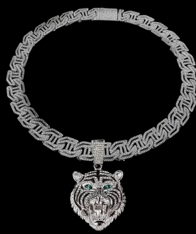 Domineering Green Eyed Tiger Head Shaped Pendant Paired With A 20 Inch Rhinestone Cuban Necklace